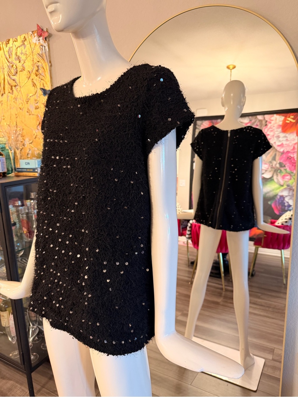GAP Black Fuzzy Sequin Short Sleeve Top